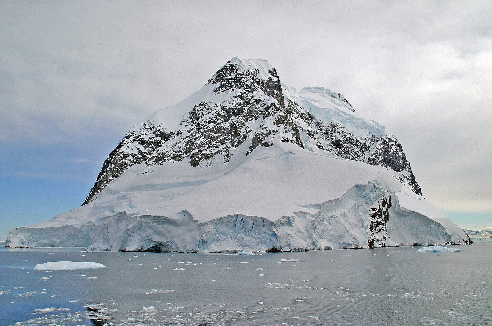 The Lemaire Channel, Antarctic Peninsula