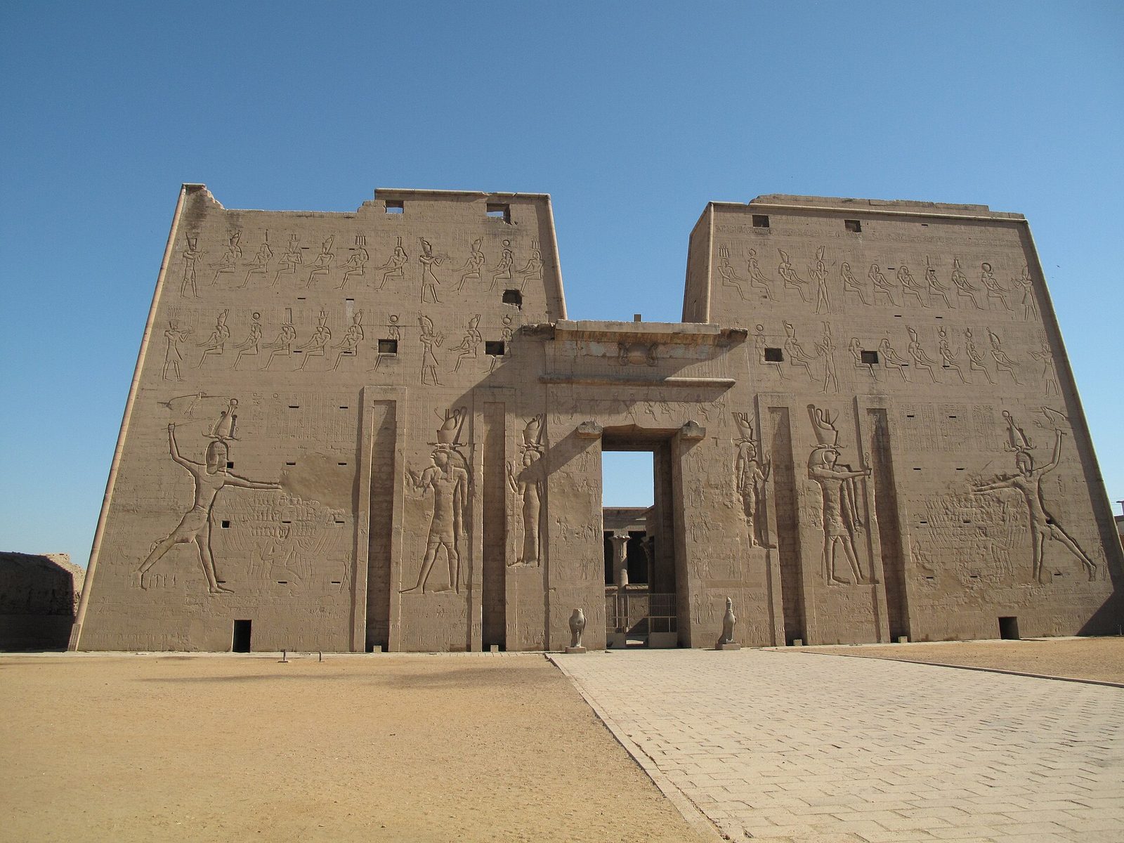Edfu
