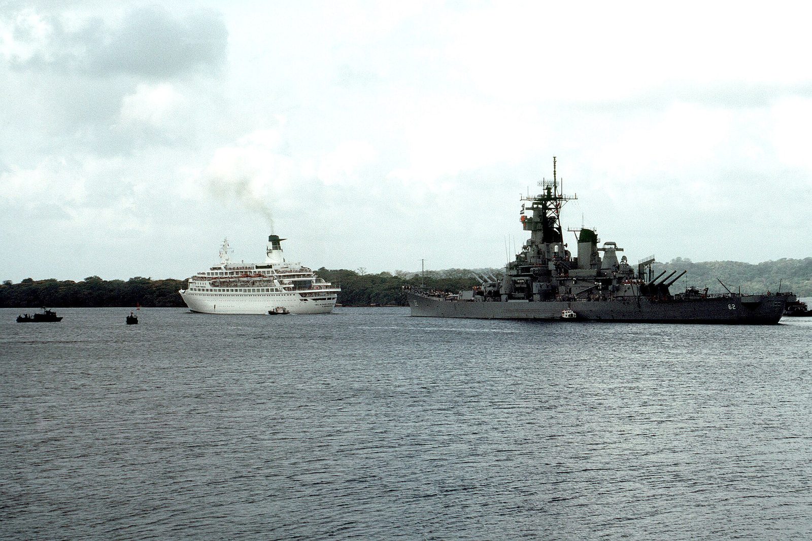A cruise ship passing through the Panama Canal