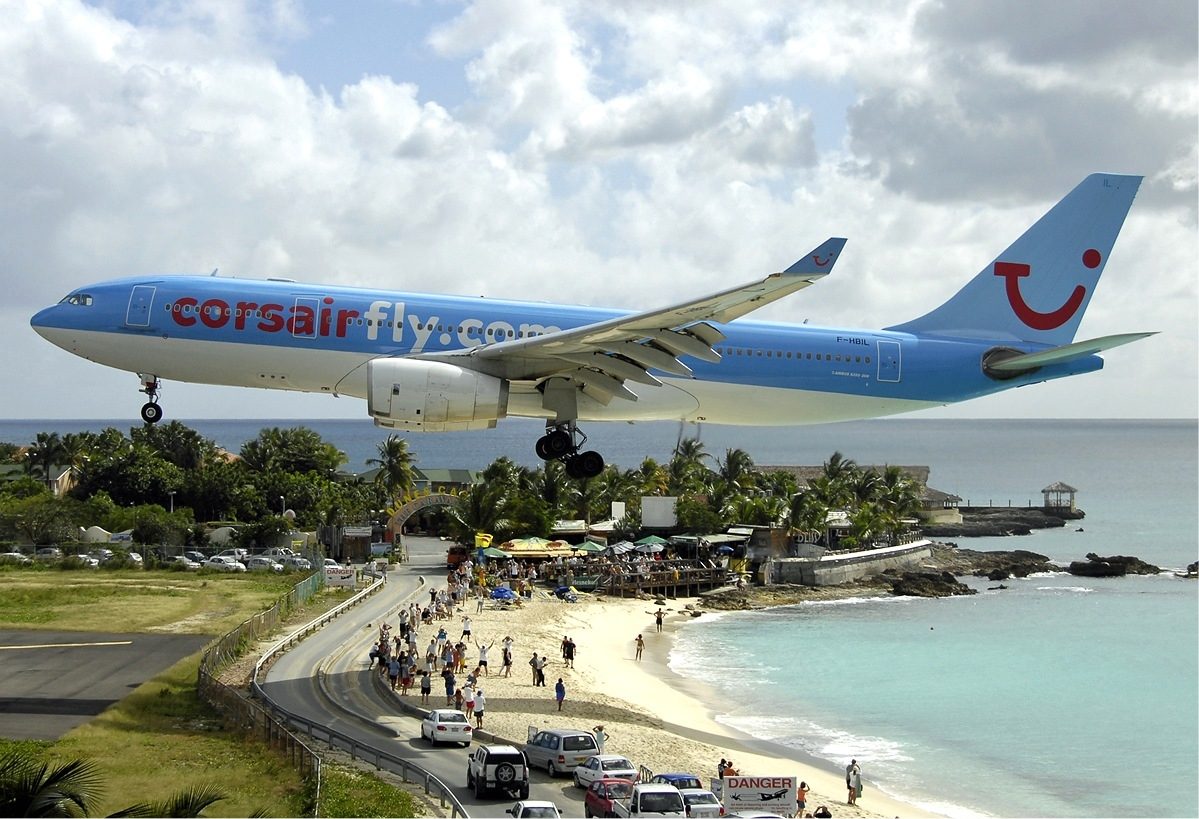 Maho Beach