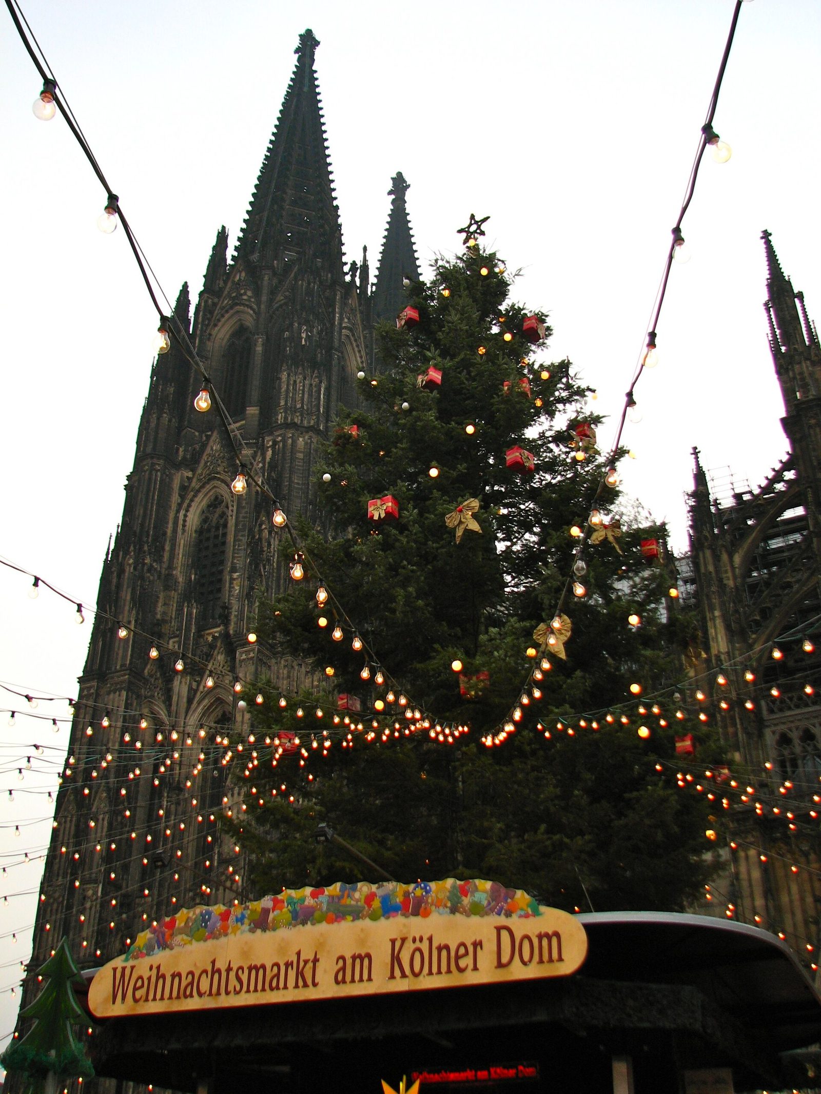 Cologne Christmas market beneath the cathedral