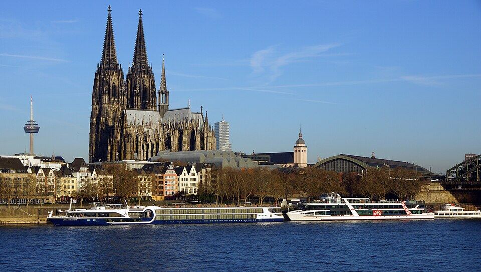 7 Day Rhone River: Arles to Lyon