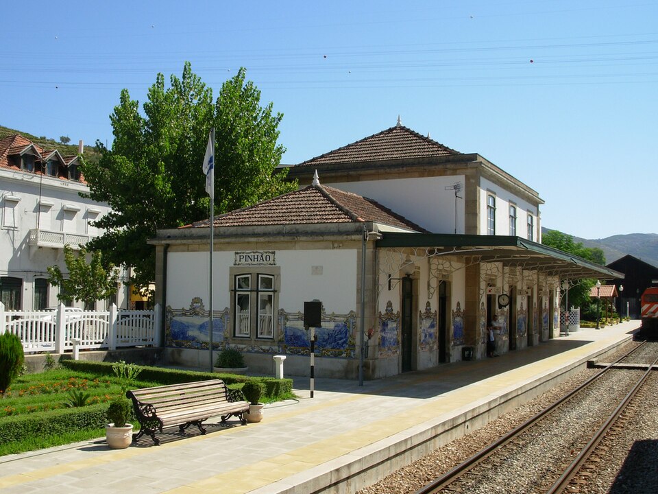 Pinhão Railway Station
