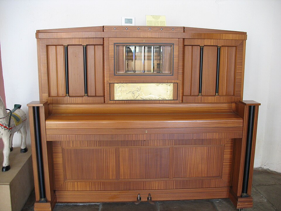 Siegfried's Mechanical Music Cabinet