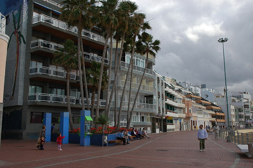 Las Canteras Beach Promenade