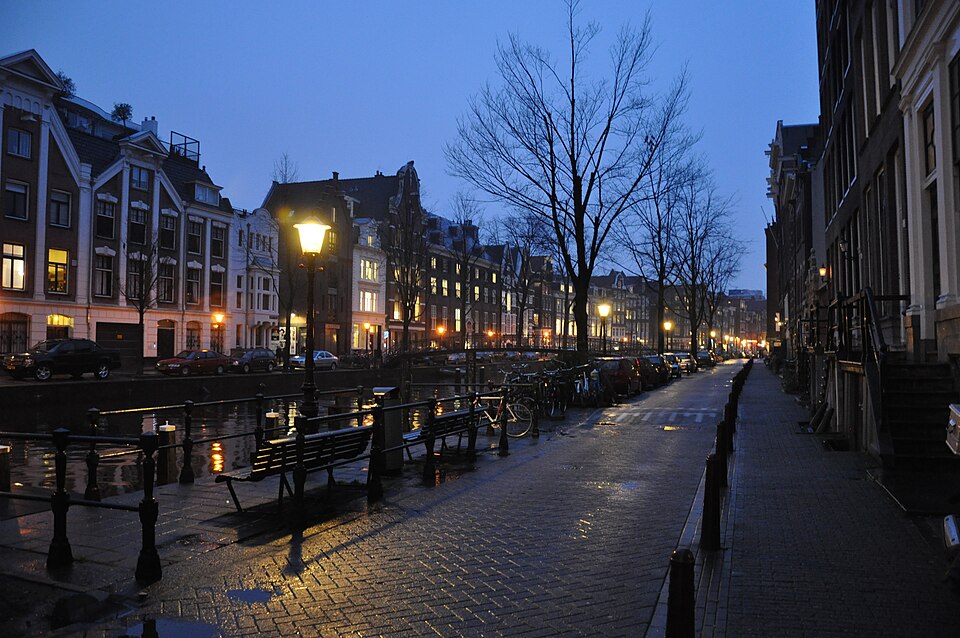 Canal Cruise (Blue Boat Company)