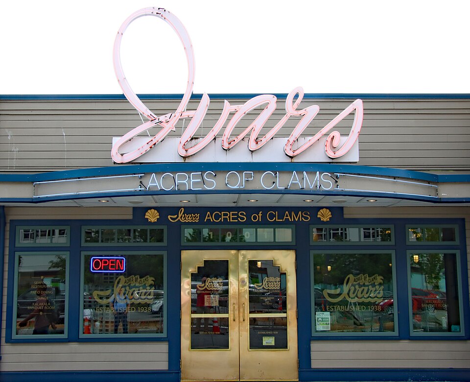 Ivar's Acres of Clams